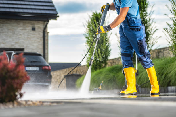Why Choose Our Certified Pressure Washing Experts for Your Project Needs in Center Point, AL?